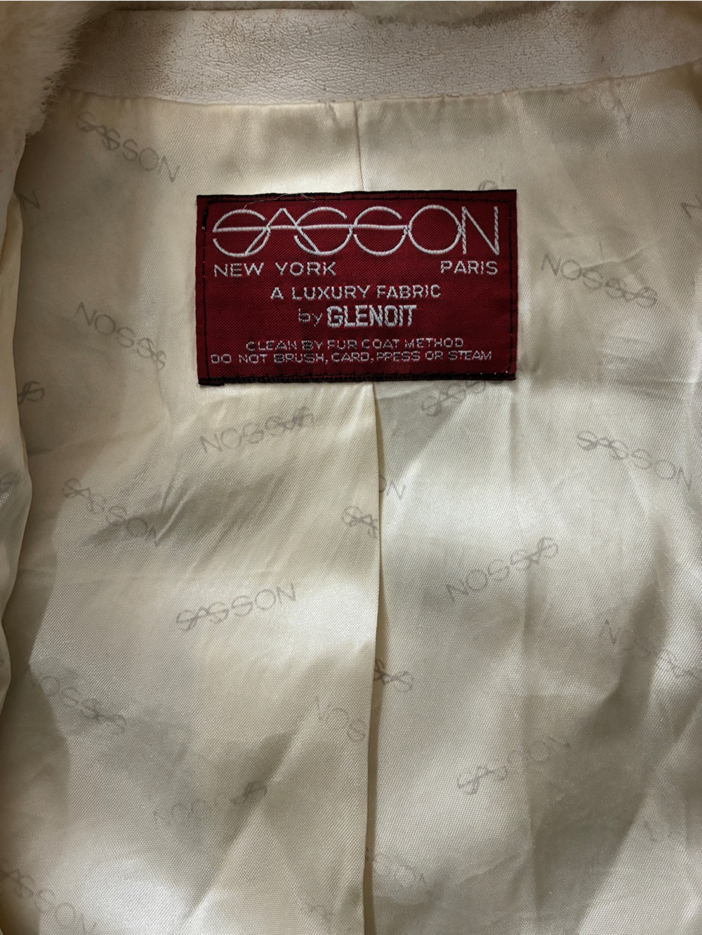 Vintage 1980s Sasson Faux Fur Coat - Picture 5 of 11
